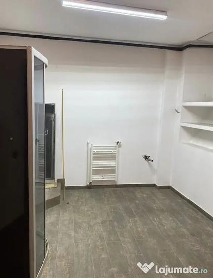Spațiu comercial, de 140 mp, în Lipscani