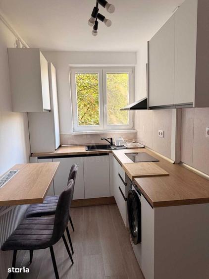 Apartament cu 2 camere, mobilat în Cornișa
