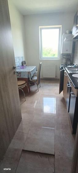 Apartament cu 2 camere decomandat în Dobroești