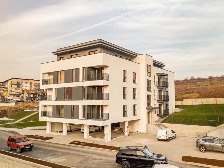 Apartament cu 2 camere semidecomandat în Baciu