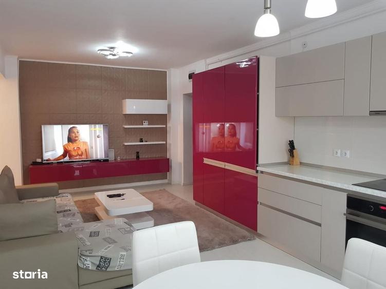 Apartament 2 camere, balcon si lift in Cetate - 6