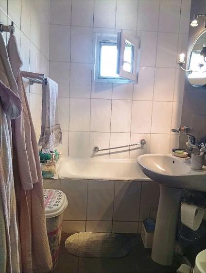 Apartament cu 2 camere semidecomandat în Micălaca