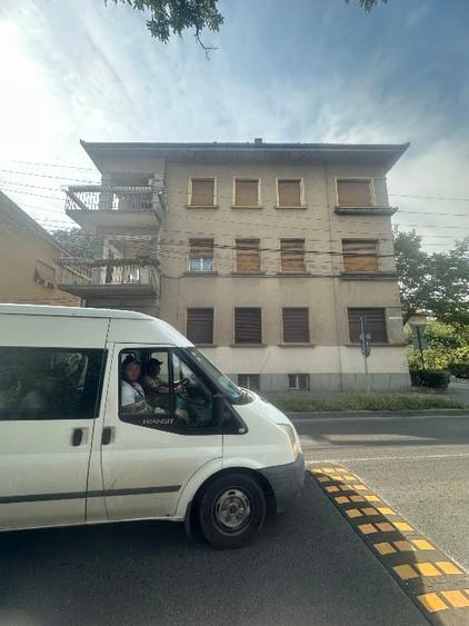 Apartament cu 2 camere semidecomandat în Take Ionescu