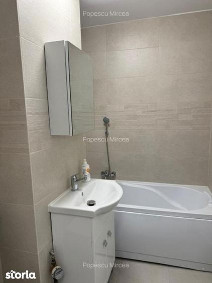 Apartament cu 2 camere semidecomandat, mobilat în Tei