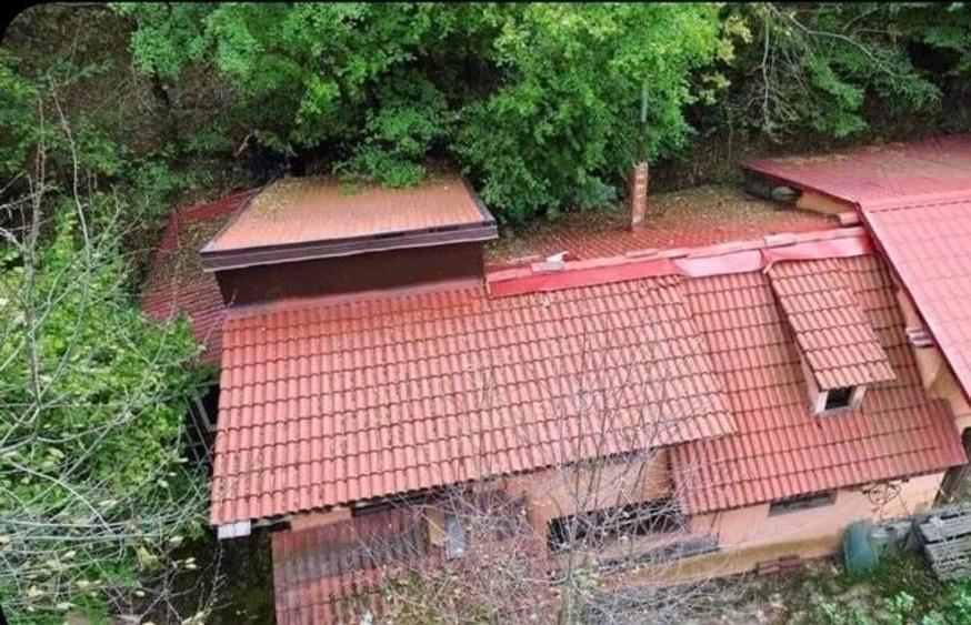 Casă cu 3 camere în Bumbești-Jiu