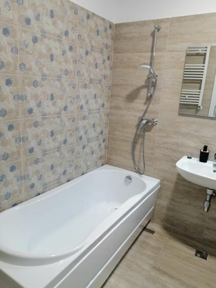 Garsonieră decomandată, mobilată în Blejoi