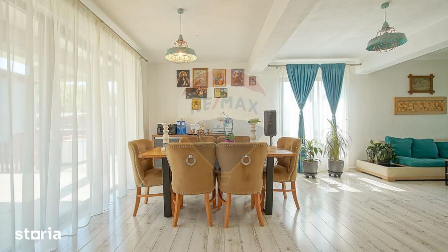 Casă cu 4 camere cu Teren 605 Mp în Florilor