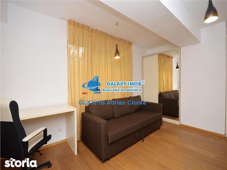 Apartament cu 3 camere semidecomandat, mobilat în Ștefan cel Mare