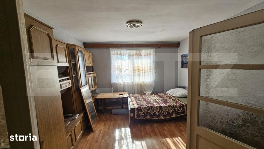 Casă cu 5 camere cu Teren 500 Mp în Central
