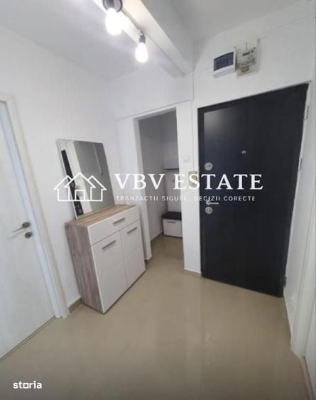 Apartament cu 2 camere decomandat în Eroii Revoluției