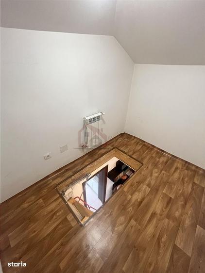 Apartament cu 4 camere decomandat în Dobroești
