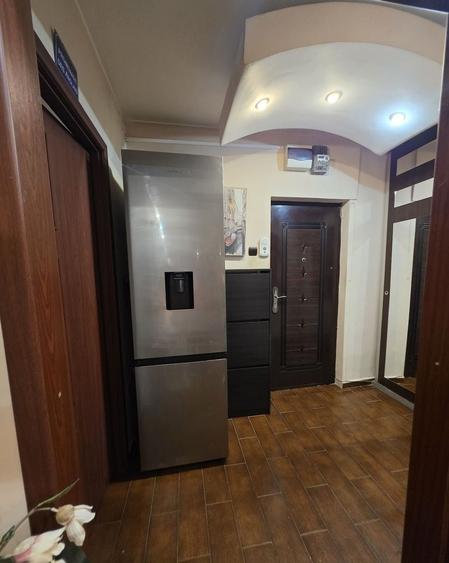 Apartament cu 2 camere, mobilat în Drumul Taberei