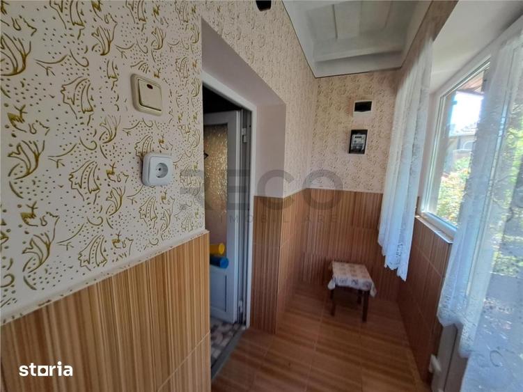 Casă cu 4 camere cu Teren 1439 Mp în Central