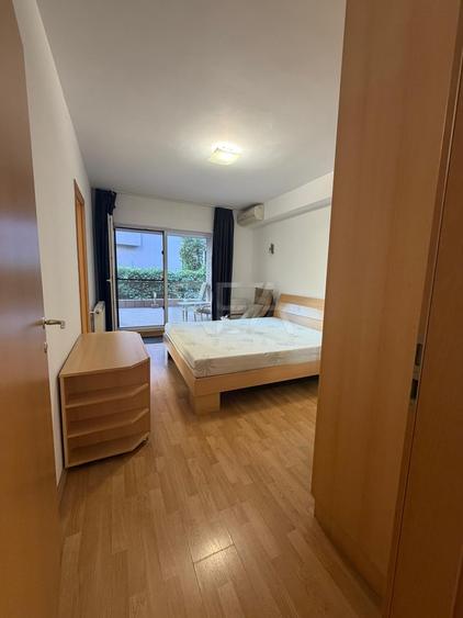 Apartament cu 3 camere decomandat în Herăstrău