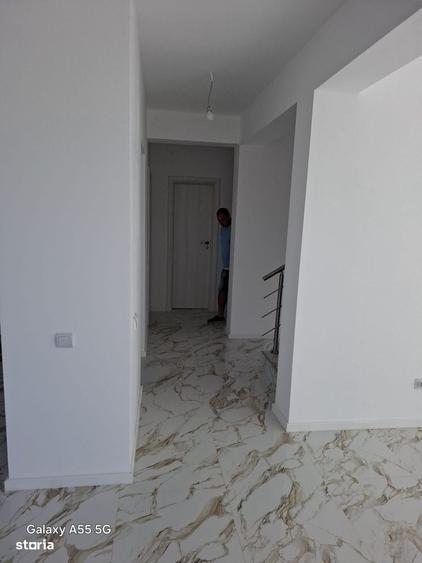 Casă cu 4 camere cu Teren 414 Mp în Hărman