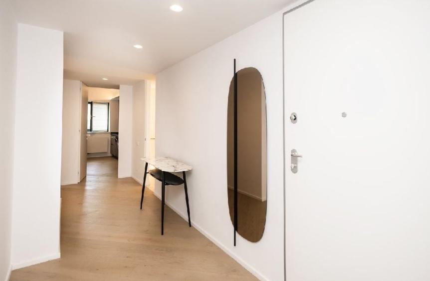 Apartament cu 3 camere decomandat, mobilat în Cotroceni