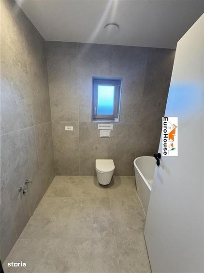 Casă cu 4 camere în Oarda