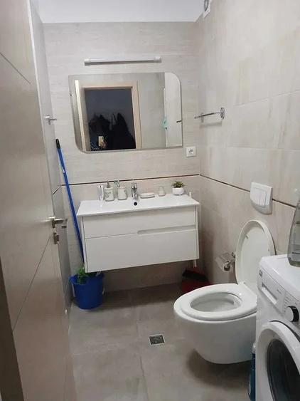 Garsonieră decomandată în Nord