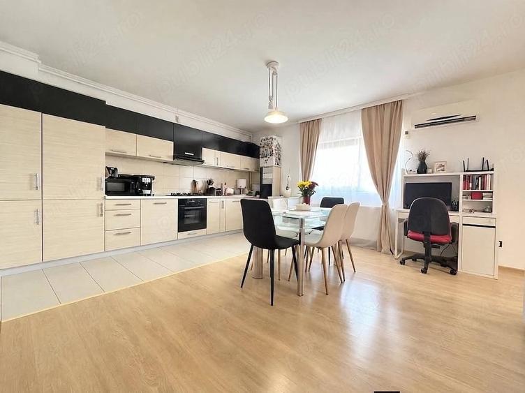Apartament cu 3 camere semidecomandat în Braytim