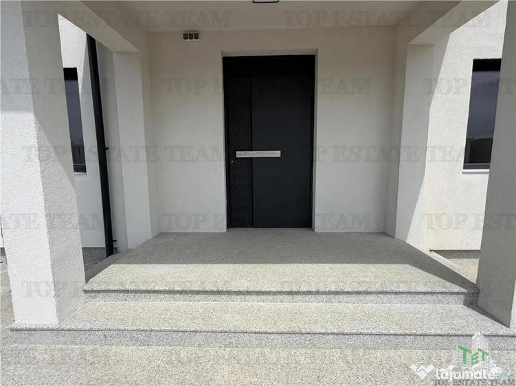 Casă cu 4 camere cu Teren 650 Mp în Snagov