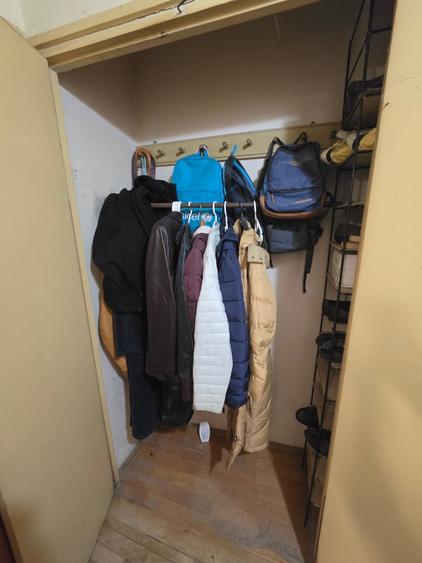 Apartament cu 3 camere semidecomandat în Titan