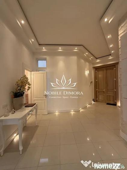 Apartament cu 3 camere decomandat în Medicină