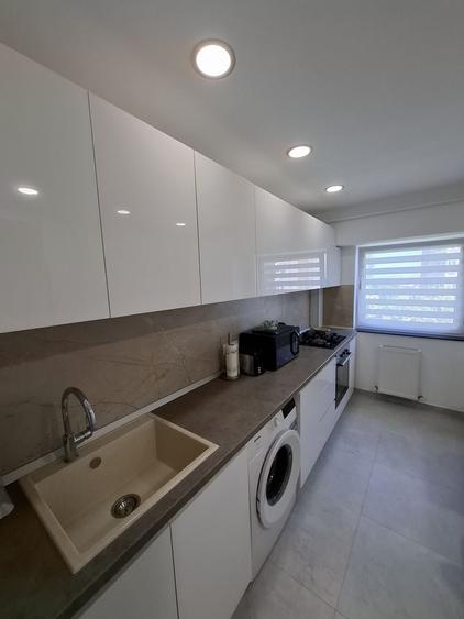 Apartament cu 3 camere și balcon cu vedere panoramică Bd Ferdinand - 8