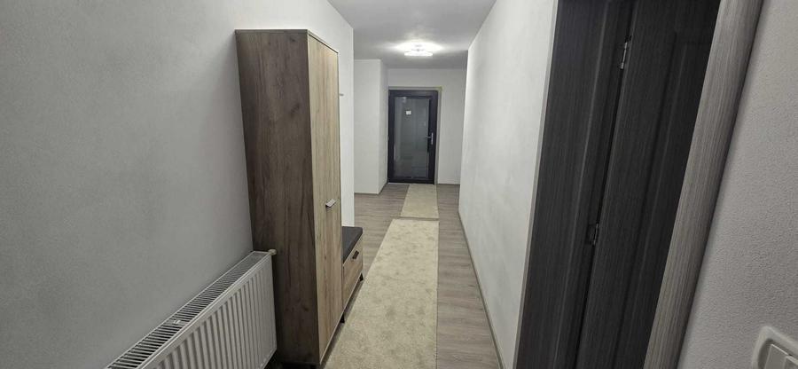 Casă cu 4 camere în Trifești