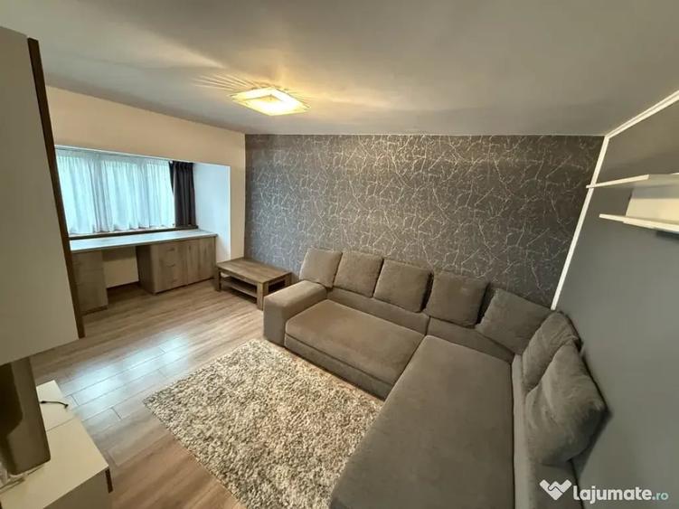 Garsonieră decomandată în Exterior Vest