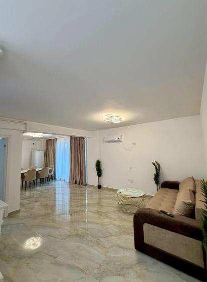 Apartament cu 2 camere semidecomandat, mobilat în Tomis Plus