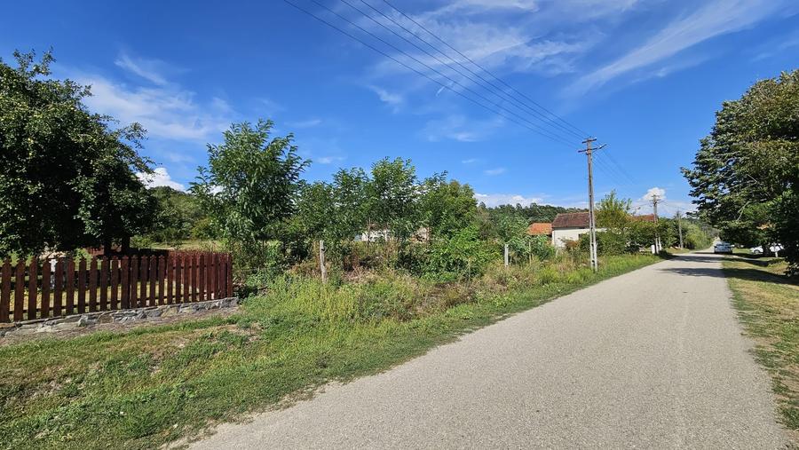 Teren Construcții intravilan de 3430 mp, în Margina