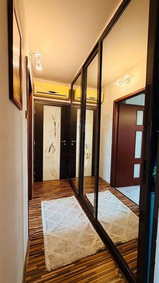 Apartament cu 4 camere în Mazepa 1