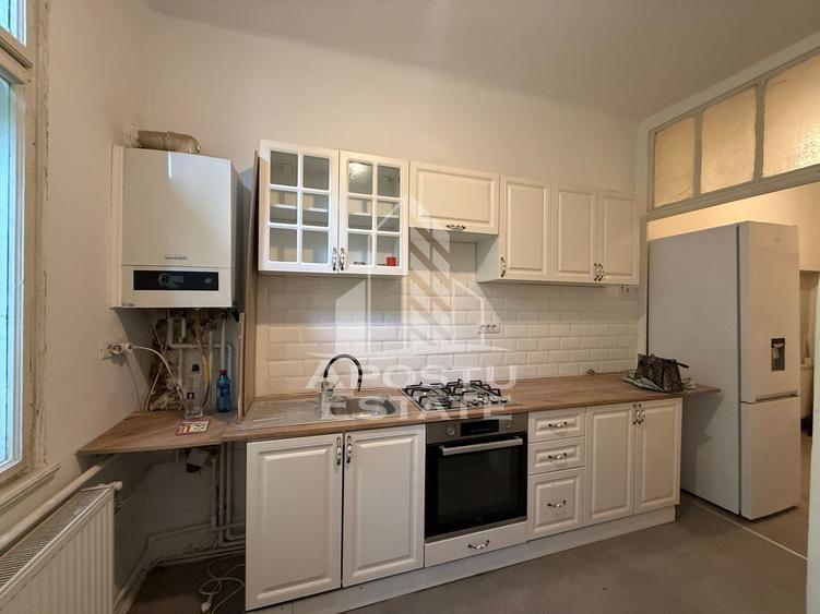 Apartament cu 2 camere decomandat, mobilat în Elisabetin