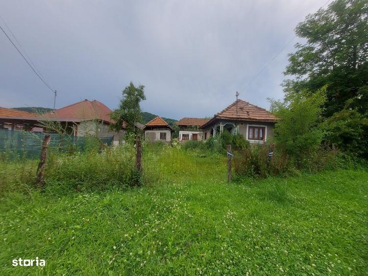 Casă cu 2 camere în Cândești