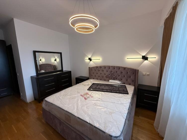 Apartament cu 3 camere decomandat, mobilat în Central