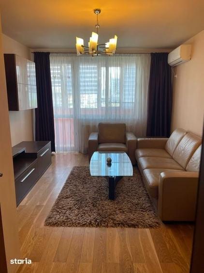 Apartament cu 3 camere decomandat în Ștrand