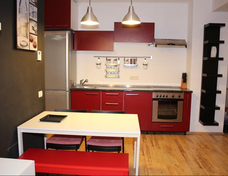 Apartament cu 2 camere semidecomandat în Băneasa
