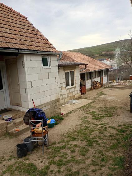 Casă cu Teren 450 Mp în Central