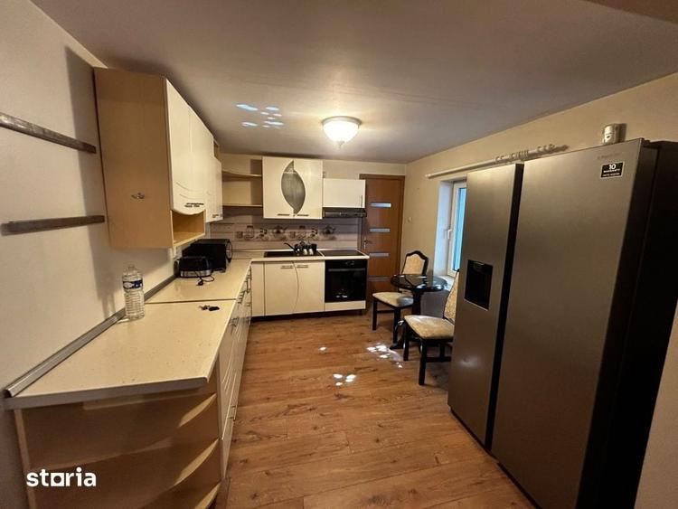 Casă cu 6 camere cu Teren 450 Mp în Vasile Alecsandri