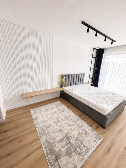Apartament cu 3 camere semidecomandat, mobilat în Voluntari