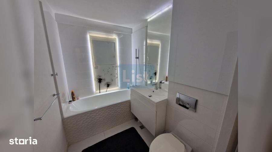 Apartament cu 3 camere decomandat în Zorilor