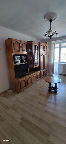Apartament cu 2 camere semidecomandat în Brazda lui Novac