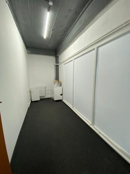 Spațiu comercial, de 220 mp, în Malu Mare