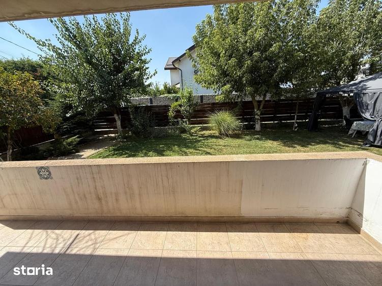 Apartament cu 4 camere în Domnești