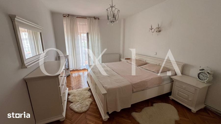 Apartament cu 4 camere decomandat în Girocului
