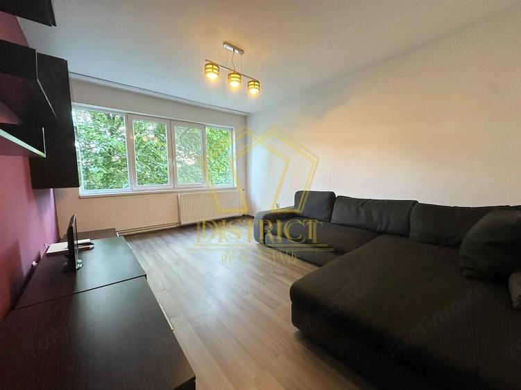 Apartament cu 2 camere semidecomandat în Complex Studențesc