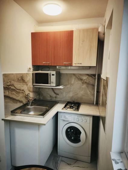 Apartament cu 2 camere nedecomandat în Central