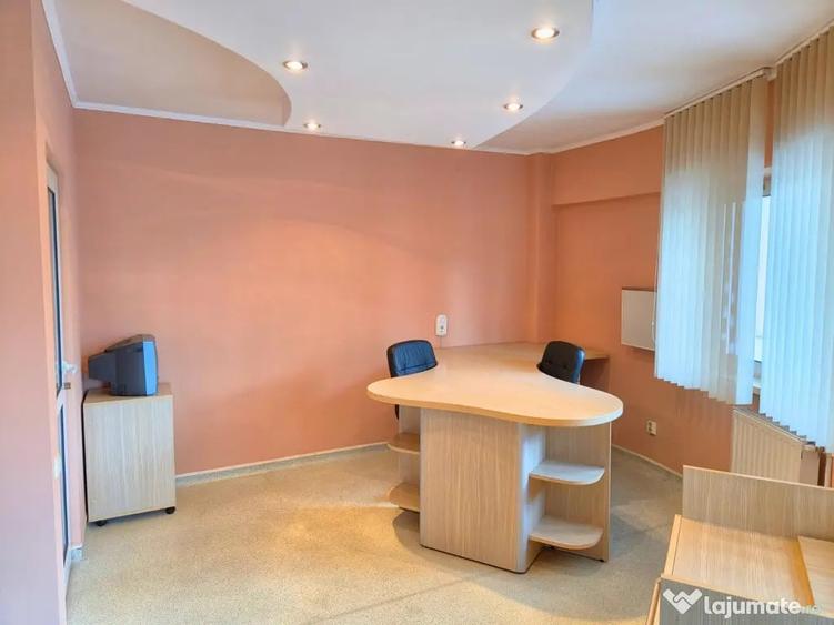 Apartament cu 2 camere decomandat în Ostroveni