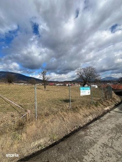 Teren de 1222 mp, în Decebal