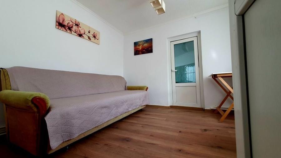 Casă cu 2 camere în Central